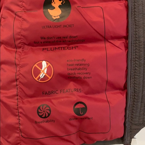 Vest - Picture 2 of 2